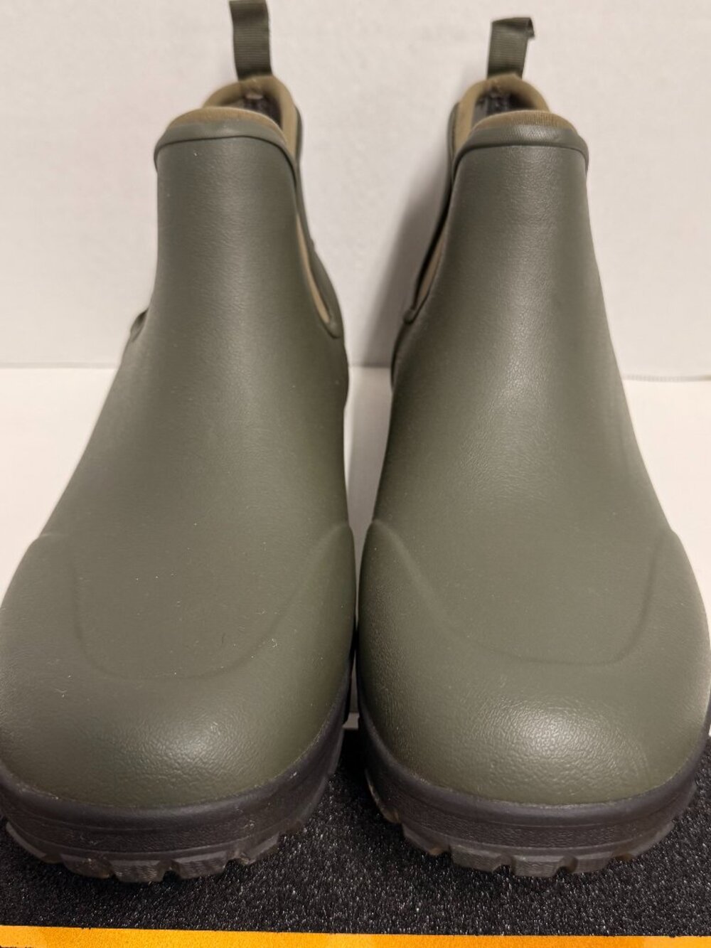 BOGS SAUVIE SLIP ON BOOT Men's Sz 11
